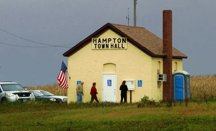 Why Local News Rocks in Small Towns